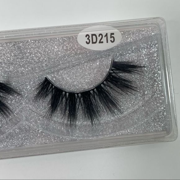 3D Faux Mink Eyelashes - BADDIE - Picture 3 of 4
